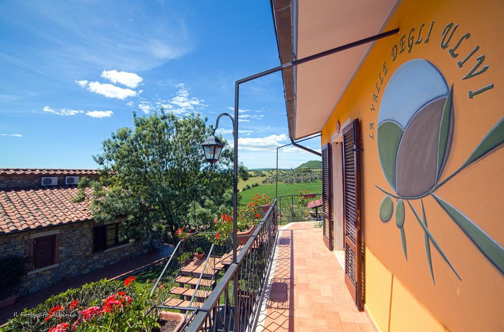 Agriturismo La Valle Degli Ulivi Semproniano Exterior photo